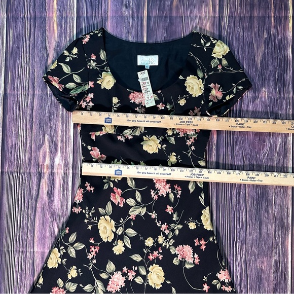 NWT Deadstock 90s Women’s Cache Fit & Flare A-Line Midi Floral Dress - Picture 6 of 10
